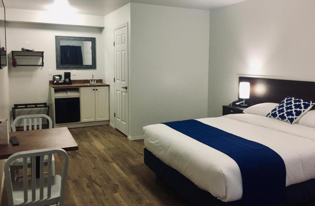 Port McNeill Humpback Inn المظهر الخارجي الصورة
